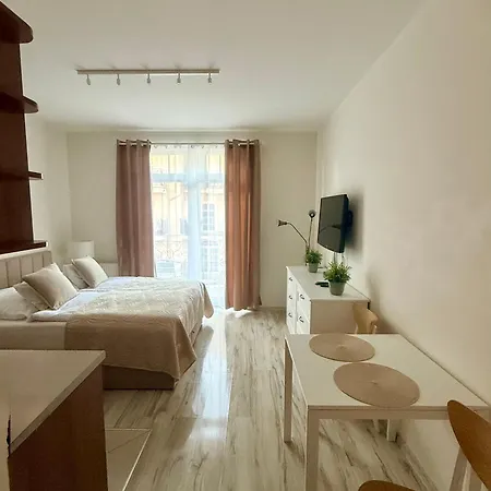 Costa Promenada * Свиноуйсьце